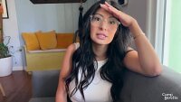 Se straduieste sa-i scoale pula si sa-l duca pe culmile placerii